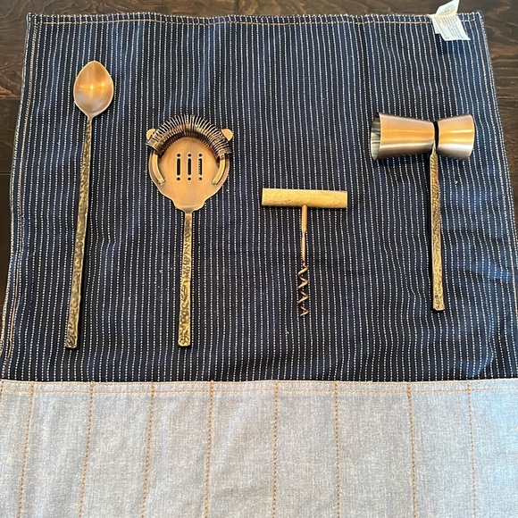 Levi’s Strauss bar set - Picture 2 of 7